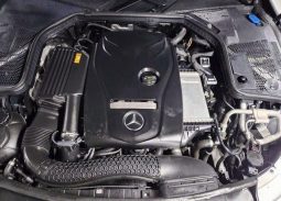 Mercedes Benz C200 full