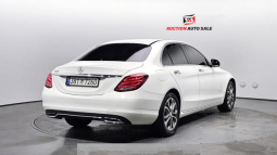 Mercedes Benz C200 full