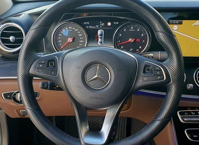 								Mercedes Benz E-Class full									