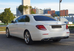 										Mercedes Benz E-Class full									