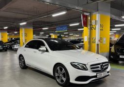 Mercedes Benz E-class full