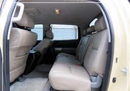 										Toyota Tundra full									
