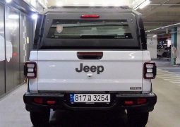 Jeep Gladiotor full