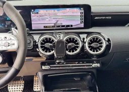 Mercedes Benz CLA full