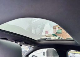 Mercedes Benz CLA full