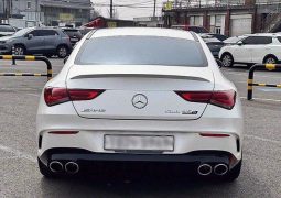Mercedes Benz CLA full