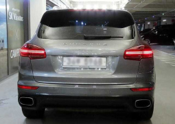 Porsche Cayenne full