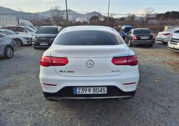 										Mercedes Benz GLC full									
