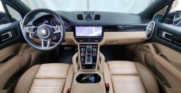 Porsche Cayenne full