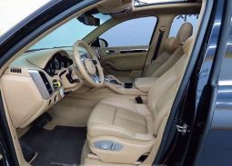 Porsche Cayenne full