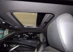 										Chevrolet Camaro full									