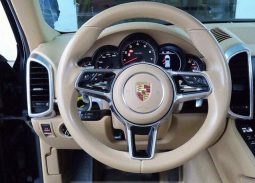 Porsche Cayenne full