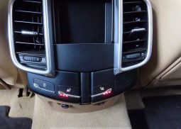 Porsche Cayenne full