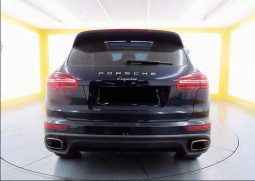 Porsche Cayenne full