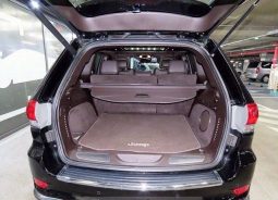 Jeep Grand Cherokee full